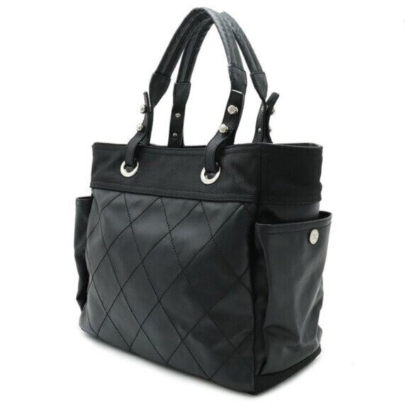 Chanel Paris Biarritz GM Leather Black with Pouch Tote Bag 1231-082825 - Picture 2 of 9
